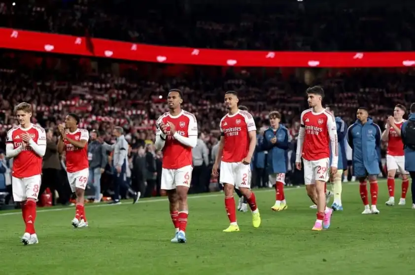 Với việc đã vô địch sớm 1 vòng Arsenal sẽ khong bị áp lực ở vòng đấu cuối